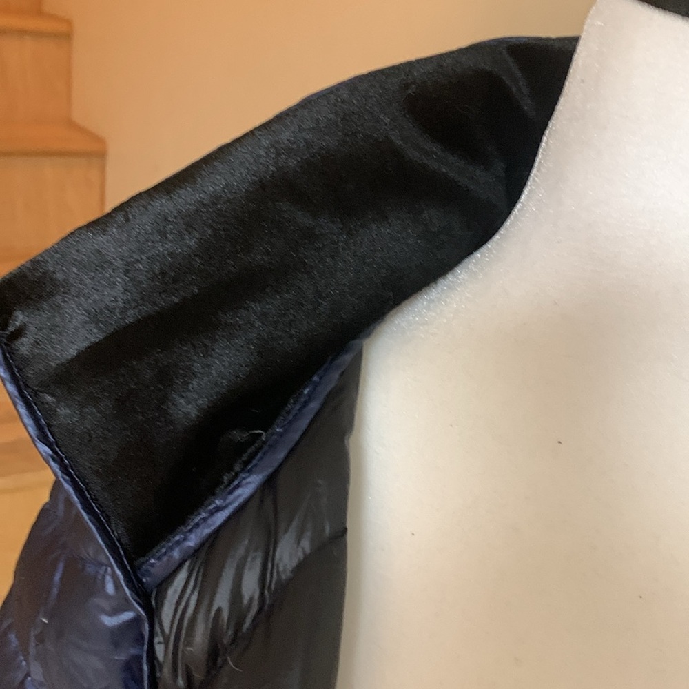 Andrew Marc Small coat - Picture 8 of 8